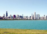 Skyline Chicaga, jak je vidět od Adlerova planetária