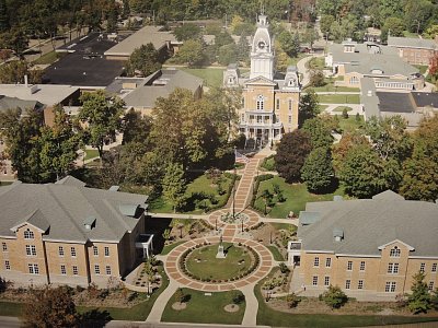 Takto vypadá Hillsdale College kampus